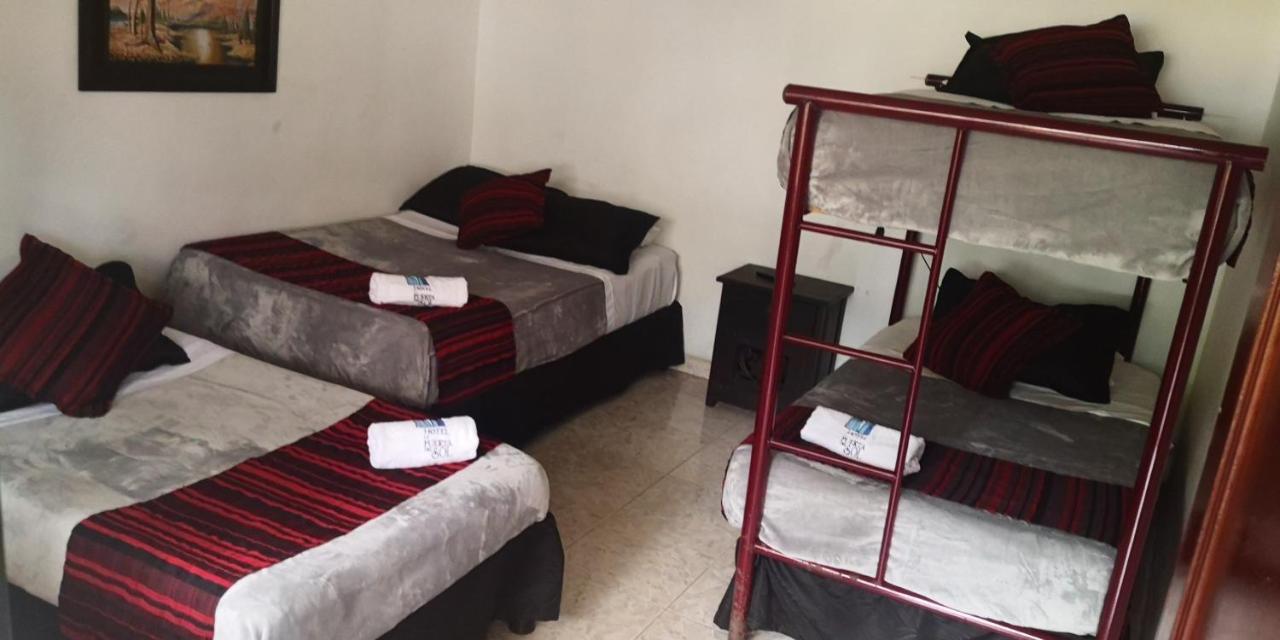 Hotel La Puerta Del Sol La Vega  Dış mekan fotoğraf