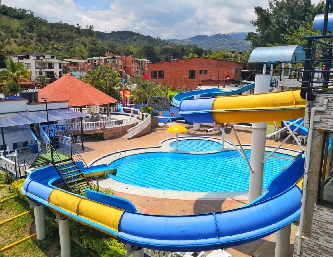 Hotel La Puerta Del Sol La Vega  Dış mekan fotoğraf