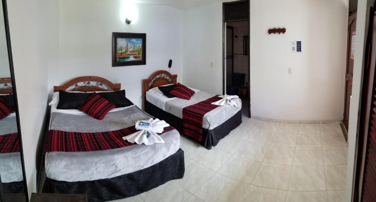Hotel La Puerta Del Sol La Vega  Dış mekan fotoğraf