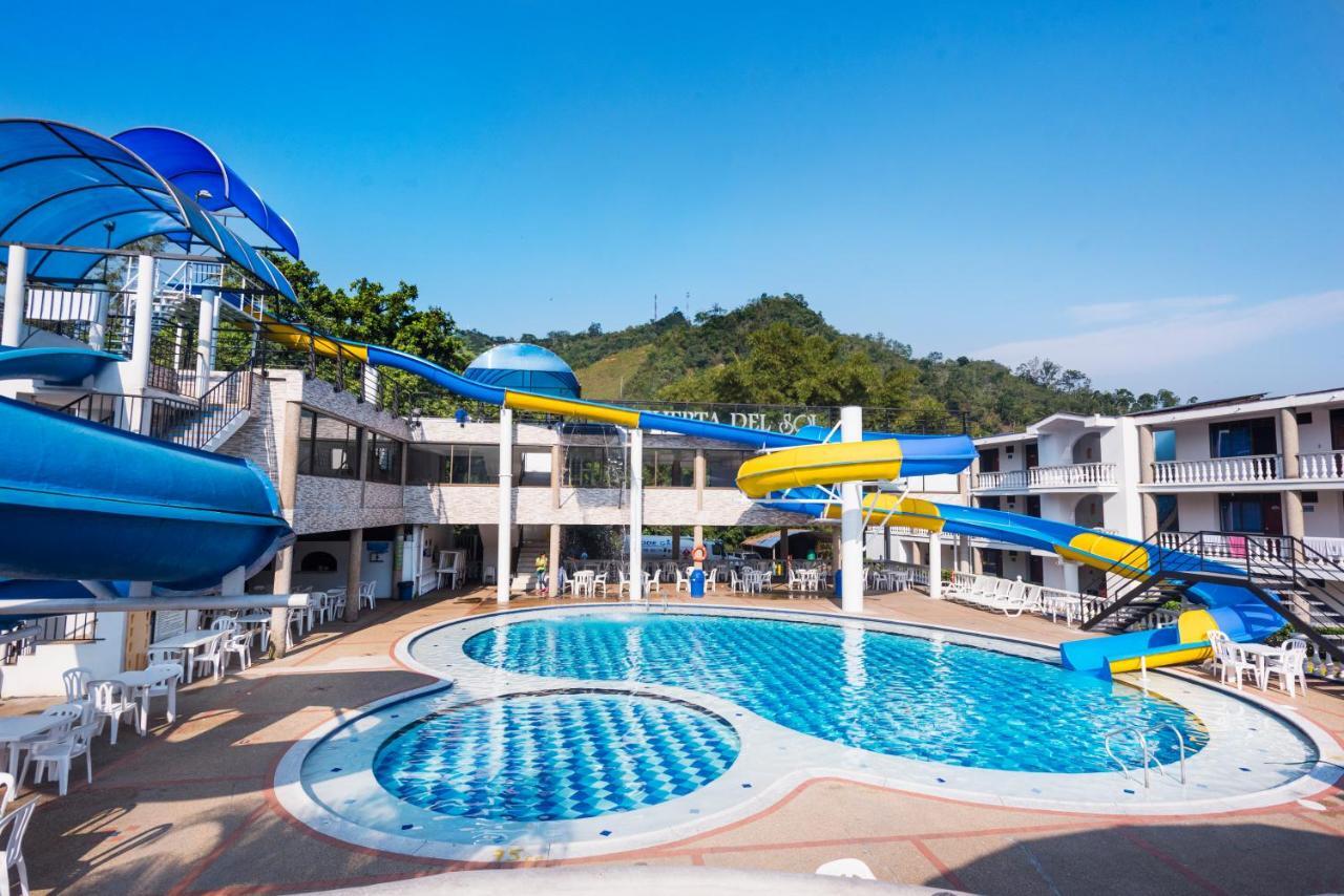 Hotel La Puerta Del Sol La Vega  Dış mekan fotoğraf